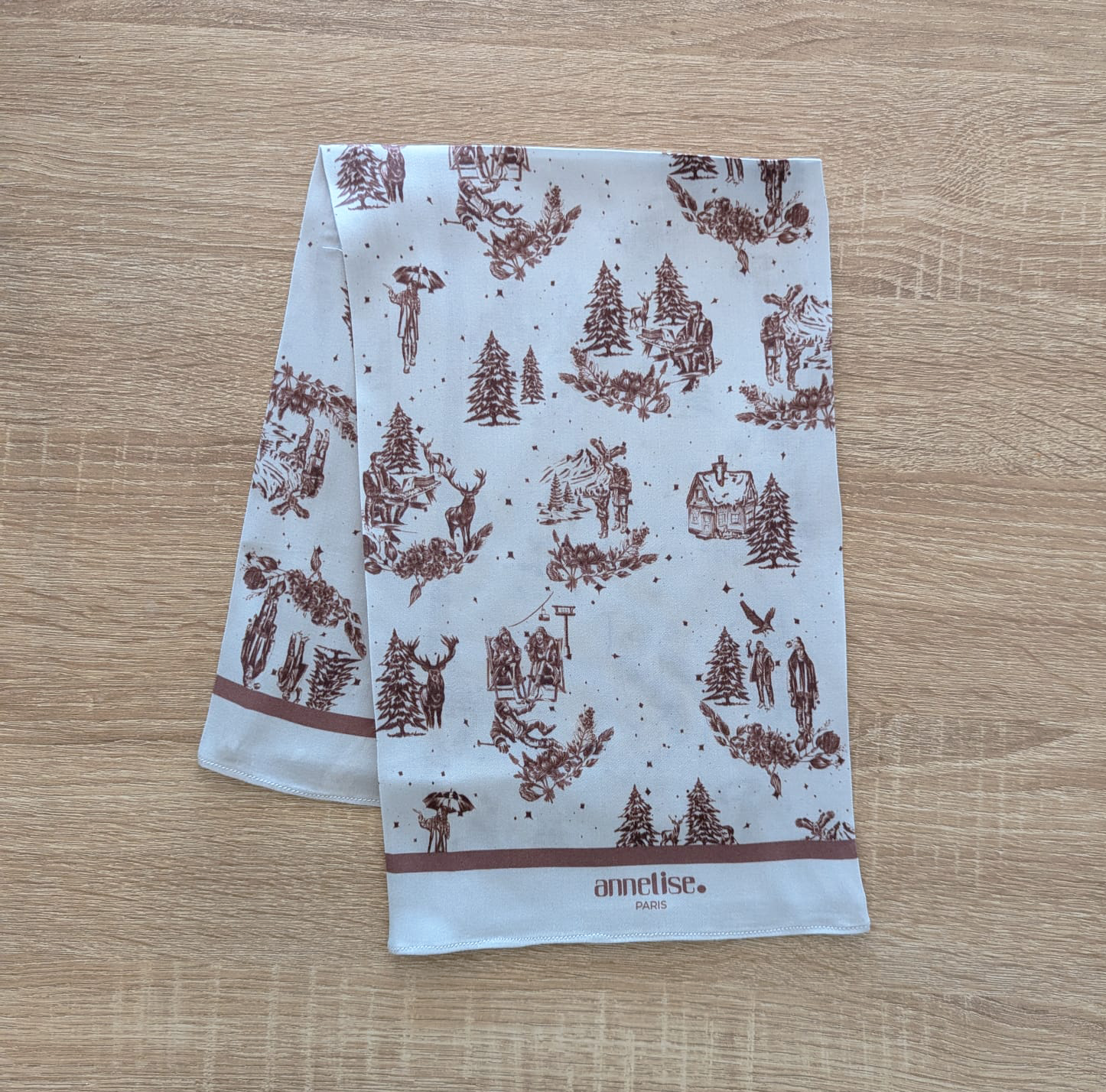 Foulard Toile d'Hiver Chocolat Glacé en viscose de Bambou, fait main en France, accessoire mode